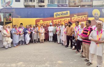 ਮੁਖ ਮੰਤਰੀ ਤੀਰਥ ਯਾਤਰਾ ਲਈ ਬੱਸ ਸ੍ਰੀ ਅੰਮ੍ਰਿਤਸਰ ਸਾਹਿਬ ਲਈ ਨੂੰ ਵਿਧਾਇਕ ਕੋਹਲੀ ਨੇ ਕੀਤਾ ਰਵਾਨਾ