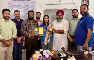 ਵਿਧਾਇਕ ਗੁਰਲਾਲ ਸਿੰਘ ਘਨੌਰ ਤੇ ਖੇਡ ਵਿਭਾਗ ਵੱਲੋਂ ਏਸ਼ਿਆਈ ਖੇਡਾਂ ਵਿੱਚ ਦੋ ਕਾਂਸੀ ਦੇ ਤਗ਼ਮੇ ਜਿੱਤਣ ਵਾਲੀ ਸ਼ੂਟਰ ਪਰੀਨਾਜ਼ ਧਾਲੀਵਾਲ ਦਾ ਸਨਮਾਨ