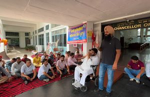 ਸ਼ੁੱਕਰਵਾਰ ਤੋਂ ਅਣਮਿੱਥੇ ਸਮੇਂ ਲਈ ਪੰਜਾਬੀ ਯੂਨੀਵਰਸਿਟੀ ਦੀ ਪਰੀਖਿਆ ਸ਼ਾਖਾ ਰਹੇਗੀ ਬੰਦਃ ਗੋਪਾਲਪੁਰੀ,ਕੱਚੇ ਮੁਲਾਜਮਾਂ ਦਾ ਨੌਕਰੀ ਤੋਂ ਅਸਤੀਫਾ ਦੇਣਾ ਕਿਰਦਾਰਕੁਸ਼ੀ ਦੇ ਬਰਾਬਰਃ ਜਗਤਾਰ ਸਿੰਘ ਸੈਣੀ